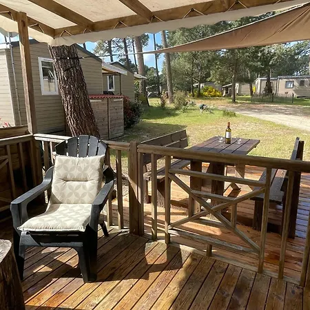 Campingplatz - Terrasse Xxl Acces Ocean 6 Pers Equipe Dans 5 Etoiles *